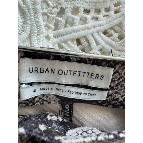 Urban Outfitters Maia Faux Leather Snakeskin High Rise Cropped Pants Women's 4 - Picture 4 of 6